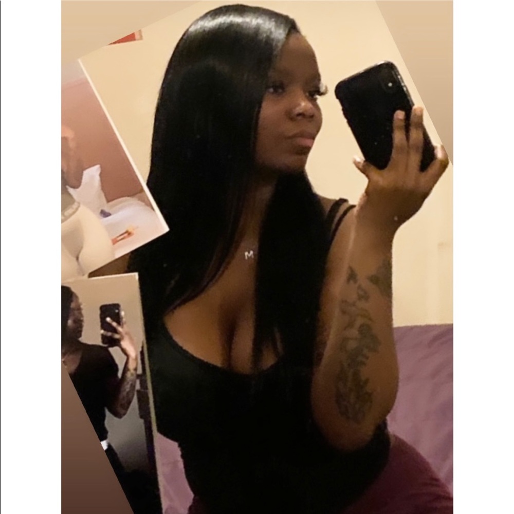 Meet your Posher, Monica